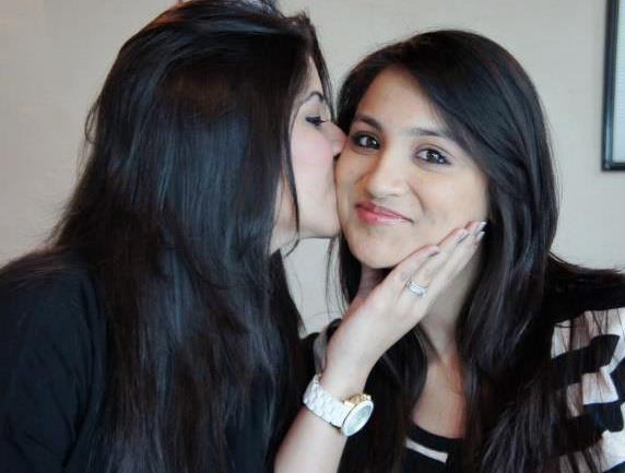 tone damli hot porn indian school girl kissed
